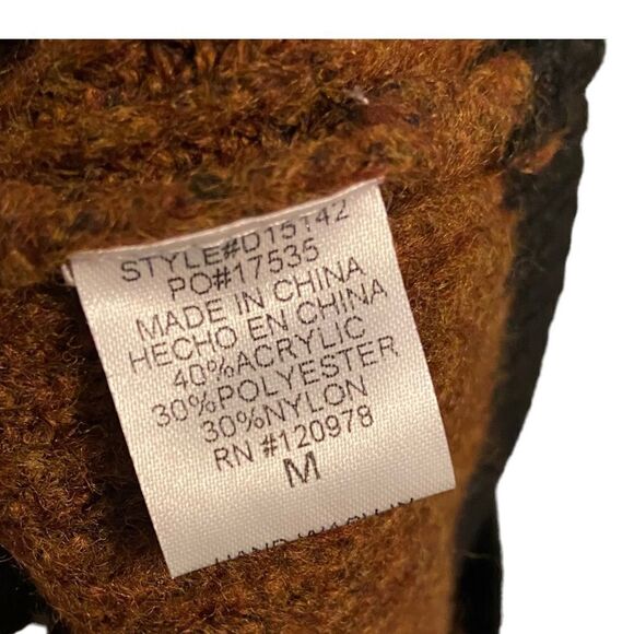 Entro Black and White Color Block Long Sleeve Sweater Dress in Size Medium - Picture 9 of 10